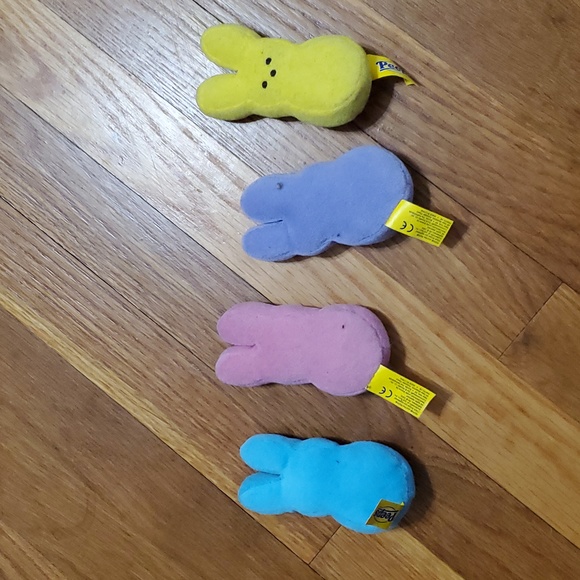 Vintage Peep Bunnies 4 Assorted Colors Official license Merch - Picture 2 of 7
